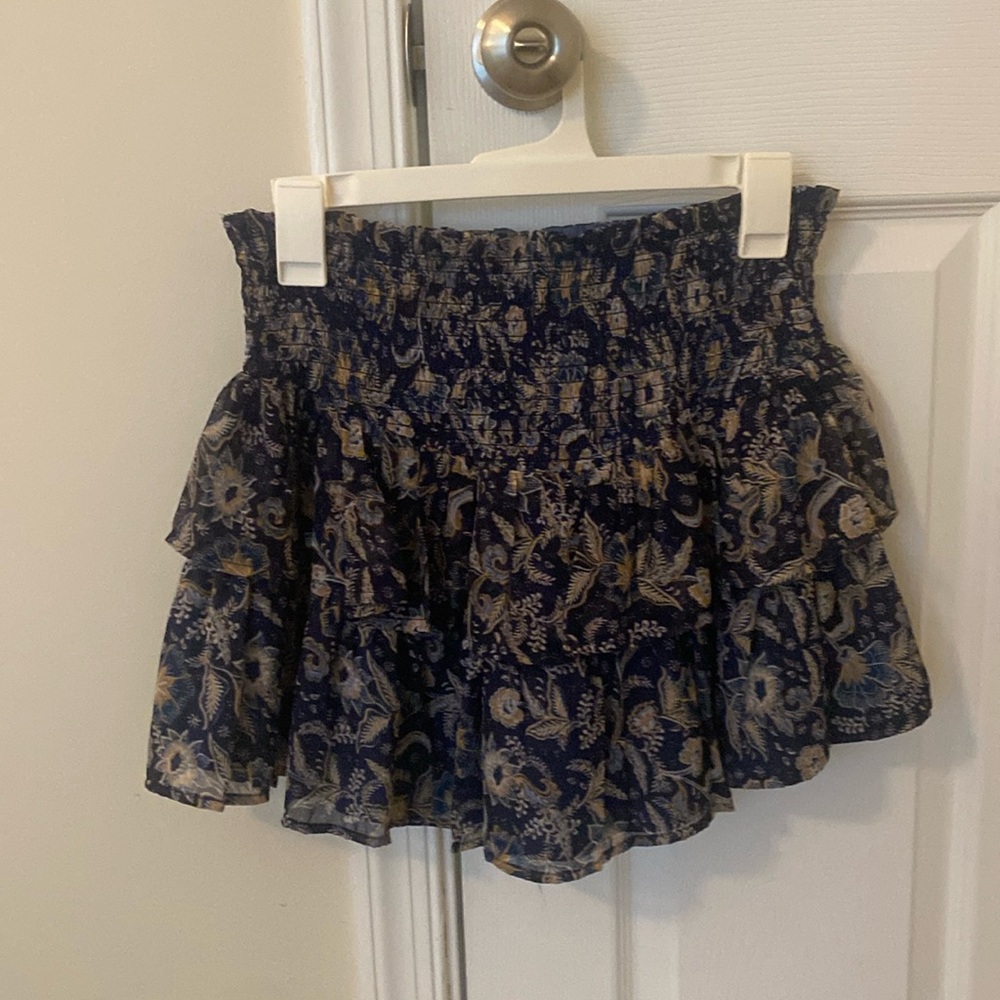 Pattern ruffle skirt